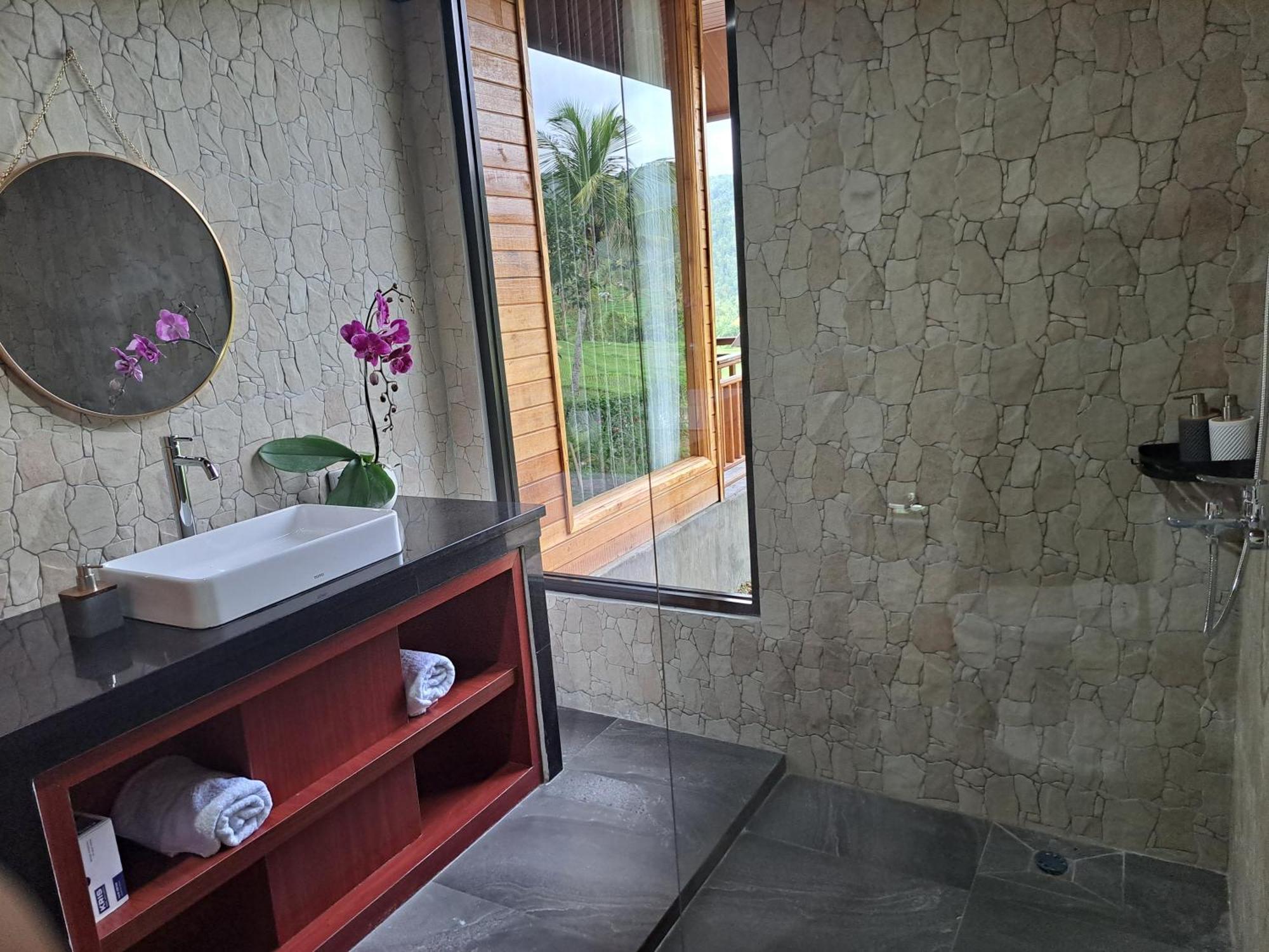 Mayura Bali Villa Munduk  Luaran gambar