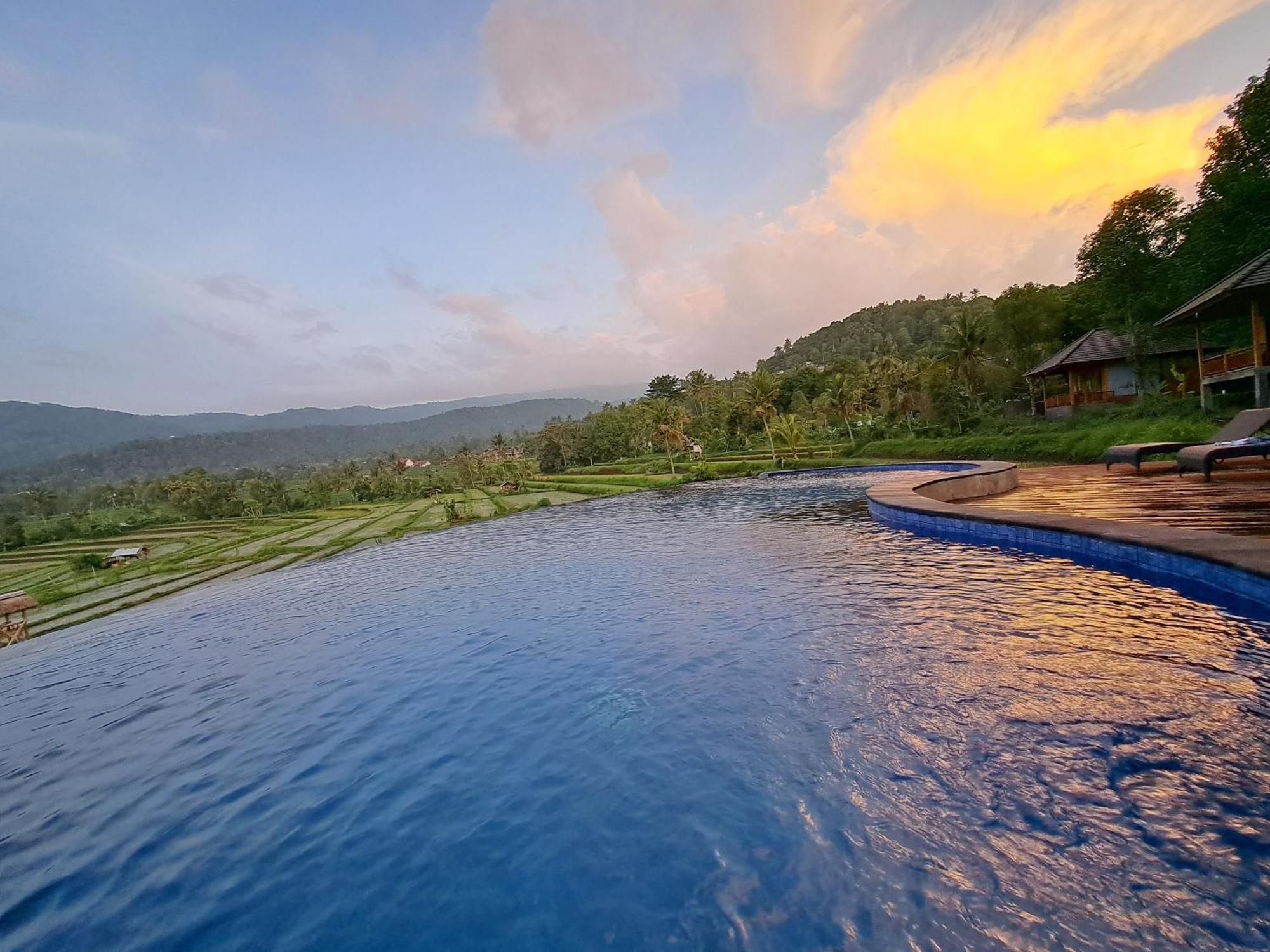 Mayura Bali Villa Munduk  Luaran gambar